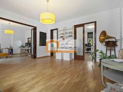 Polona, P-ta Romana, exclusivist, metrou P-ta Romana la 600m distanta
