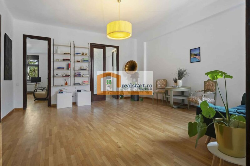 Polona, P-ta Romana, exclusivist, metrou P-ta Romana la 600m distanta